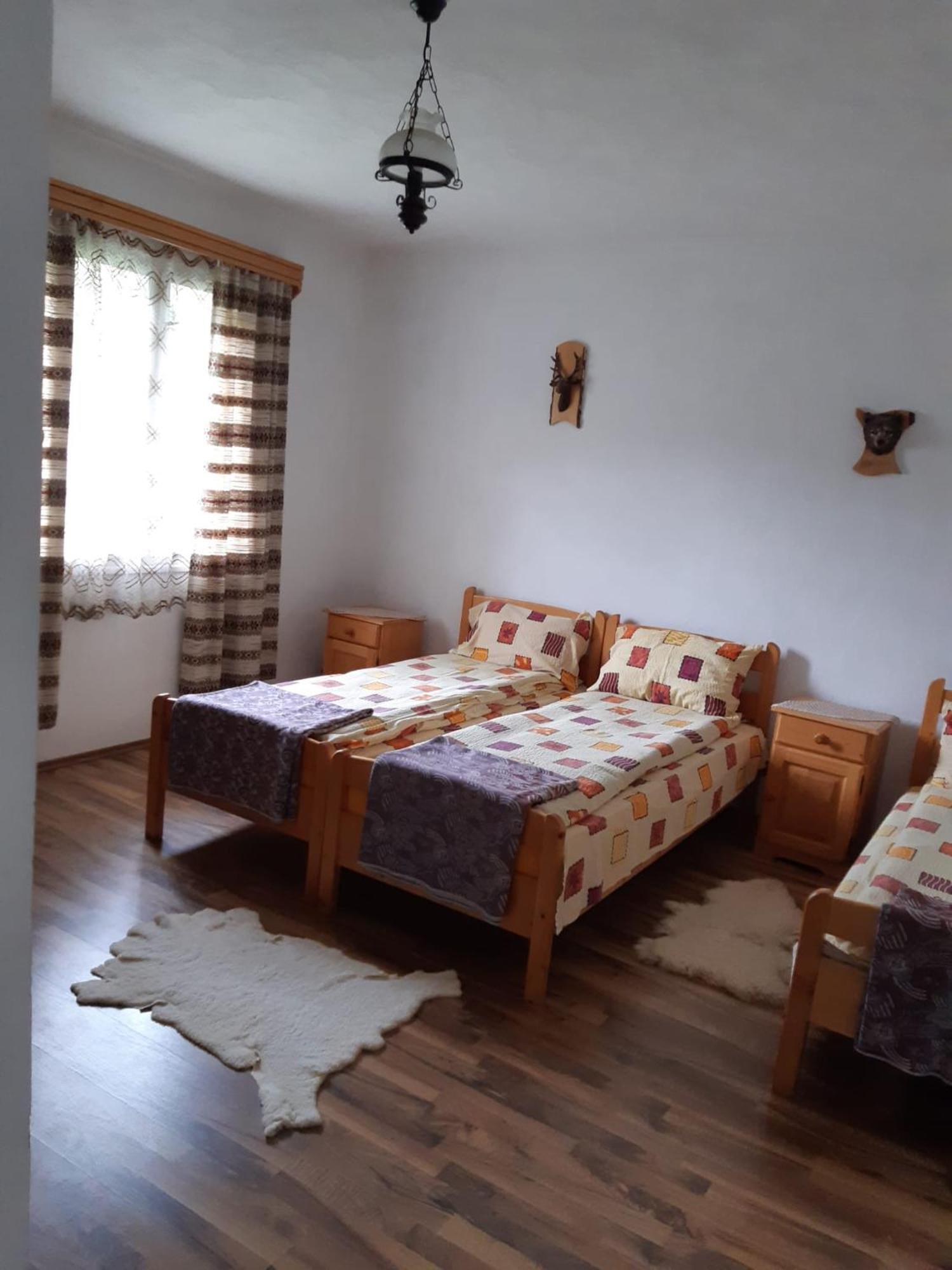 Отель Casa De Vacanta Joldes Гырда-де-Сус Экстерьер фото
